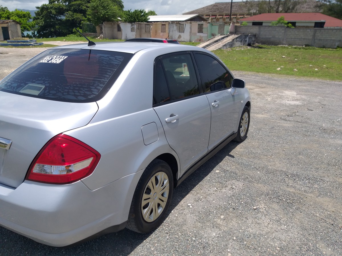 2008 Toyota Tiida For Sale In St. James, Jamaica 