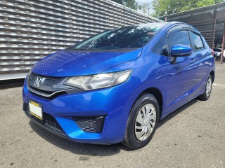 2015 Honda Fit 
$1,190,000