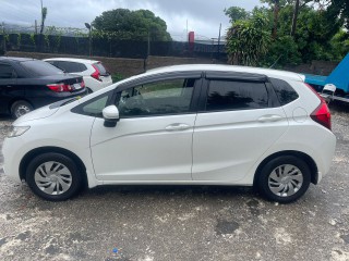 2018 Honda Fit hybrid 100 financing no good offer will be rejected for sale in Kingston / St. Andrew, Jamaica