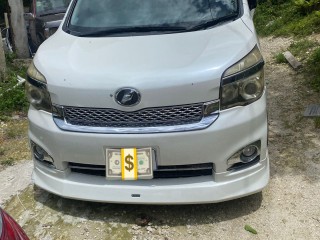 2011 Toyota Voxy for sale in St. James, Jamaica