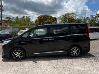 2015 Toyota Voxy Noah for sale in Manchester, Jamaica