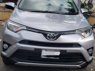 2019 Toyota Rav 4 for sale in Kingston / St. Andrew, Jamaica