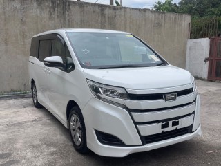 2018 Toyota Noah for sale in Kingston / St. Andrew, Jamaica