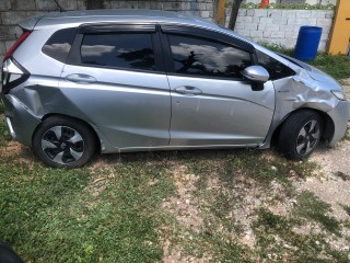 2017 Honda Honda Fit Hybrid for sale in Kingston / St. Andrew, Jamaica