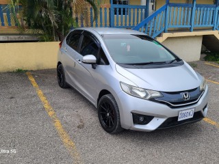 2014 Honda Fit 
$1,450,000