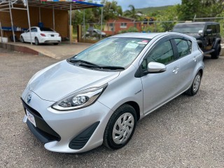 2019 Toyota Aqua for sale in Kingston / St. Andrew, Jamaica