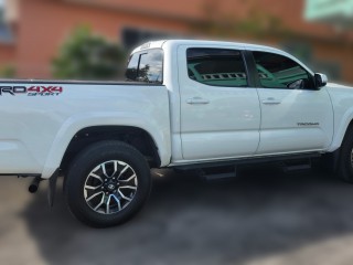 2022 Toyota Tacoma for sale in Manchester, Jamaica