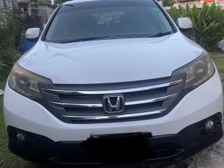 2016 Honda CRV 
$3,300,000