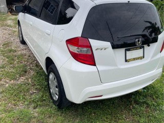 2013 Honda Fit 
$1,150,000