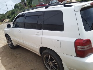 2000 Toyota Kluger for sale in Manchester, Jamaica