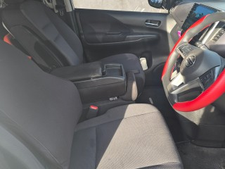 2017 Nissan Serena Shybrid for sale in St. James, Jamaica