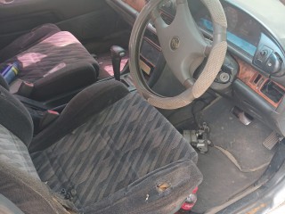 1992 Nissan Bluebird for sale in Clarendon, Jamaica