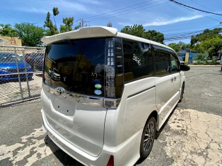 2015 Toyota Voxy for sale in Kingston / St. Andrew, Jamaica