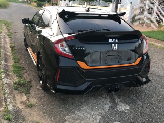 2017 Honda Civic 
$3,199,999