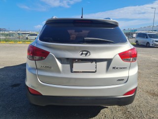 2011 Hyundai Tucson 
$1,300,000