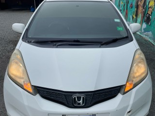 2013 Honda Fit for sale in Kingston / St. Andrew, Jamaica