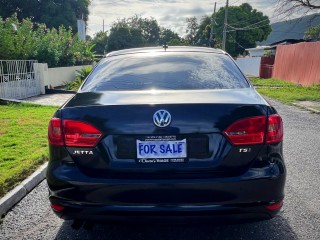 2014 Volkswagen Jetta 
$1,220,000