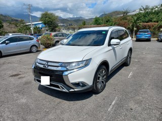 2019 Mitsubishi Outlander for sale in Kingston / St. Andrew, Jamaica