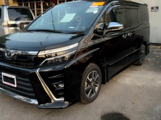 2018 Toyota Voxy for sale in Kingston / St. Andrew, Jamaica