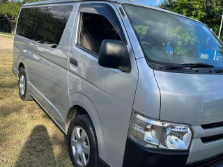 2017 Toyota Hiace for sale in Kingston / St. Andrew, Jamaica