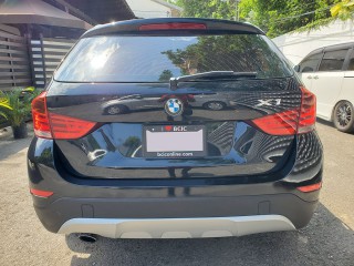 2013 BMW X1 
$2,290,000