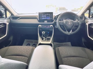 2021 Toyota Rav4 
$5,900,000