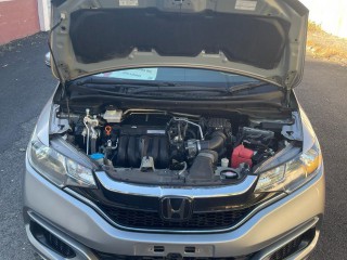 2018 Honda Fit HYBRID for sale in Kingston / St. Andrew, Jamaica