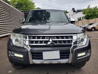 2016 Mitsubishi PAJERO 
$3,590,000