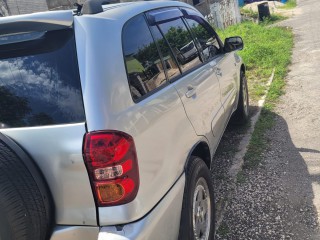 2003 Toyota Rav 4 
$750,000