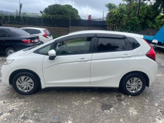 2018 Honda Fit hybrid 100 financing for sale in Kingston / St. Andrew, Jamaica