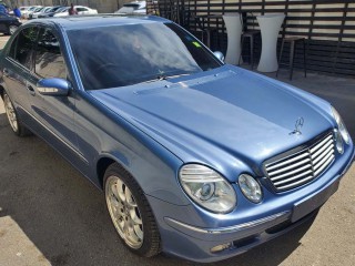 2004 Mercedes Benz E240 for sale in Kingston / St. Andrew, Jamaica