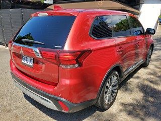 2019 Mitsubishi OUTLANDER for sale in Kingston / St. Andrew, Jamaica