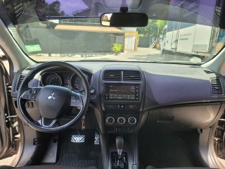 2019 Mitsubishi OUTLANDER for sale in Kingston / St. Andrew, Jamaica