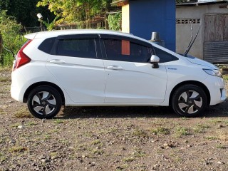 2015 Honda Fit HYBRID for sale in St. Catherine, Jamaica