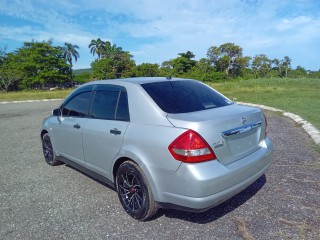 2011 Nissan TIIDA 
$680,000