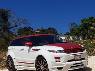 Range Rover Evoque Price In Jamaica  - 4 Cylinder Range Rover Evoque With Parking Sensor Rear, Grey Interior And Automatic Transmission.