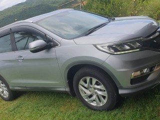 2017 Honda CRV 
$3,100,000