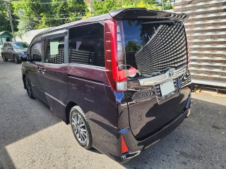 2014 Toyota NOAH for sale in Kingston / St. Andrew, Jamaica