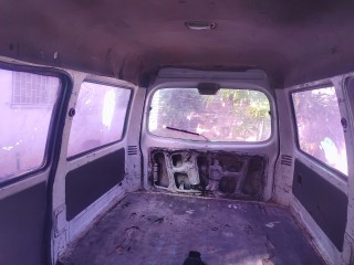 2002 Nissan Vannette for sale in Kingston / St. Andrew, Jamaica