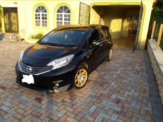 2013 Nissan Note dig s for sale in Kingston / St. Andrew, Jamaica
