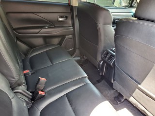 2019 Mitsubishi OUTLANDER for sale in Kingston / St. Andrew, Jamaica